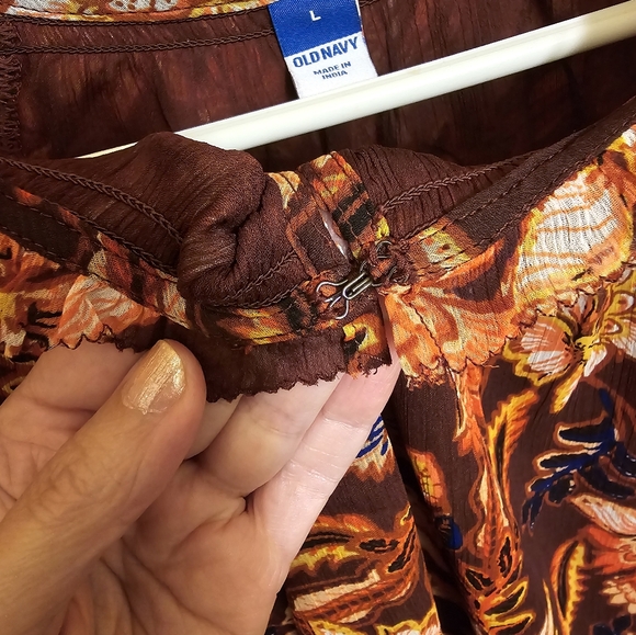 Womens Old Navy size Large fall colors, short sleeve top - Picture 11 of 11